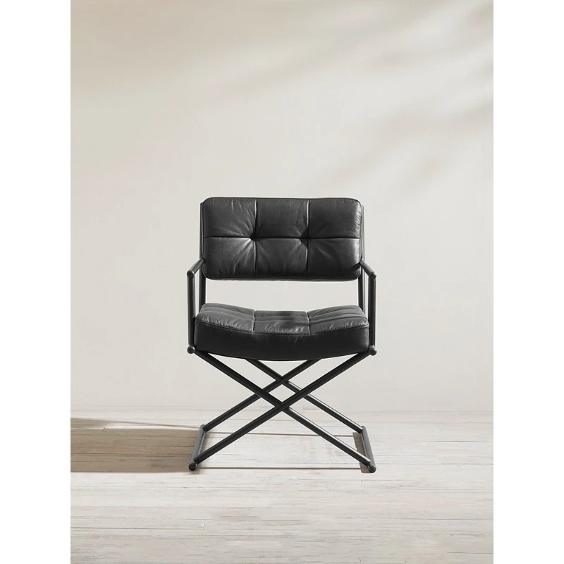 Office Furniture First - كرسي أريكة إيطالي بسيط من الجلد