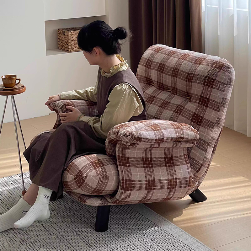 كرسي بذراعين مصمم للصالون، أري - مراجعة Office Furniture Services وسعره