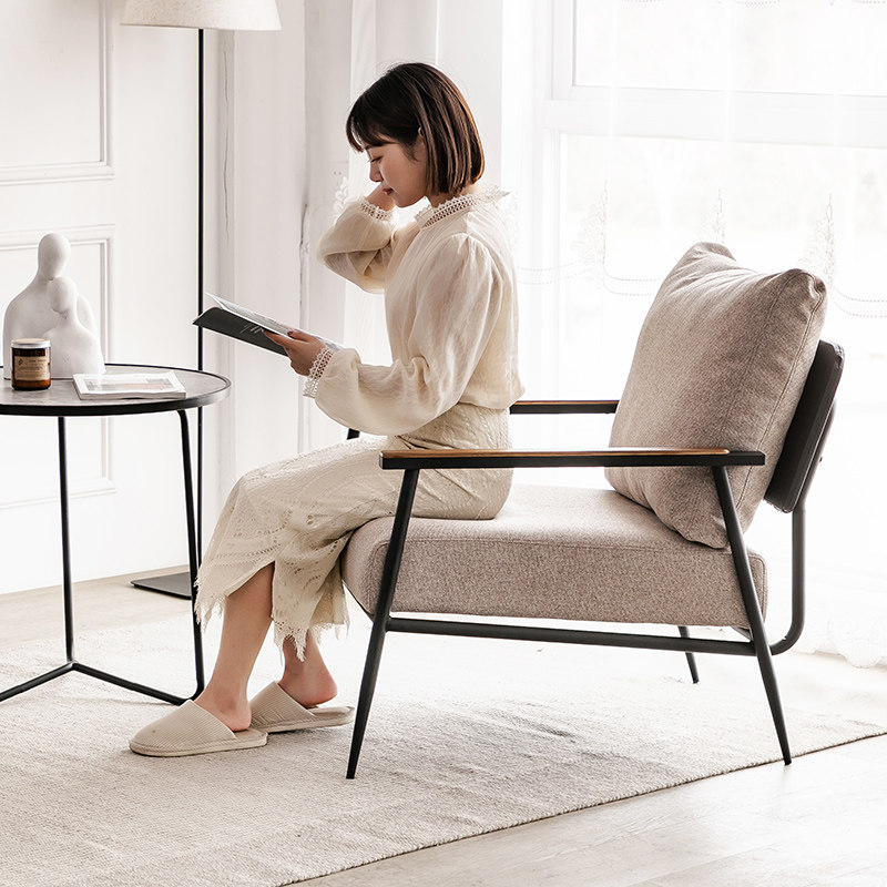 أرائك عصرية لغرفة المعيشة بتصم - مراجعة Office Furniture Services وسعره
